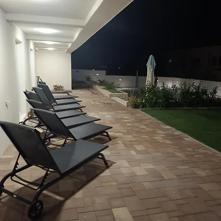 Marija Zadar Region With Heated Pool * Debeljak