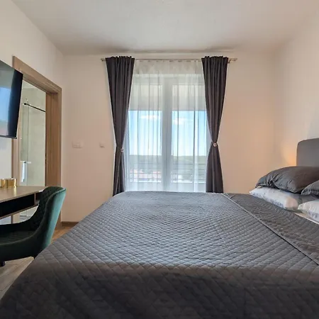Marija Zadar Region With Heated Pool Vila *