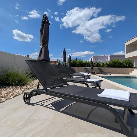 Marija Zadar Region With Heated Pool Vila *
