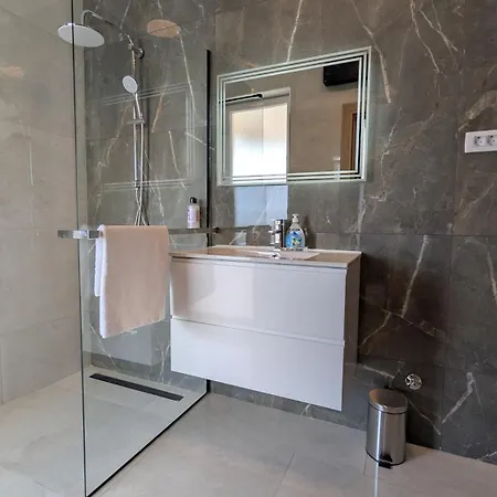 Marija Zadar Region With Heated Pool Villa Debeljak