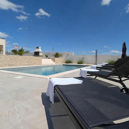 Marija Zadar Region With Heated Pool Villa