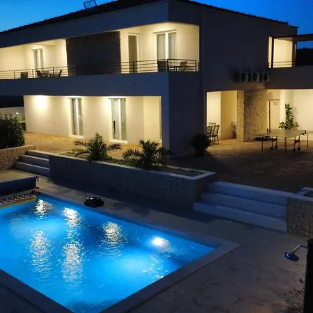 Marija Zadar Region With Heated Pool Villa Debeljak